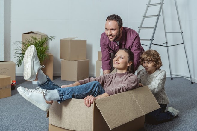 Family Happy with Services — Chicago, IL — Affordable Moving Company, Inc.